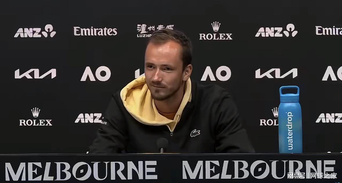 优直播nba-梅德韦杰夫的坚持：我从未考虑过更改国籍